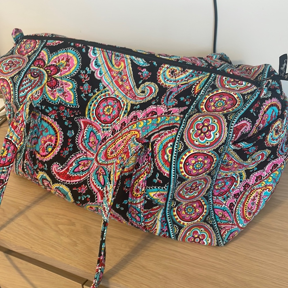 Vera Bradley large duffel bag